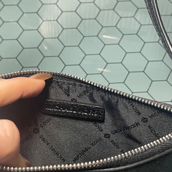 Michael Kors Wristlet - Picture 3 of 4